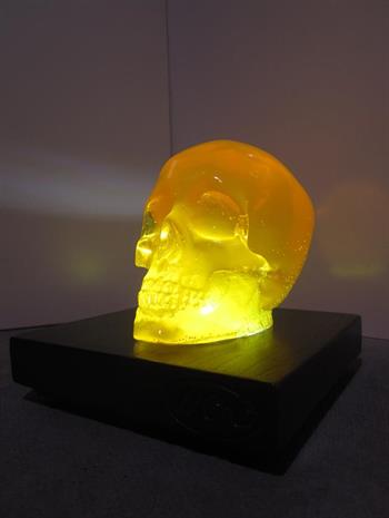 lampe skull jaune